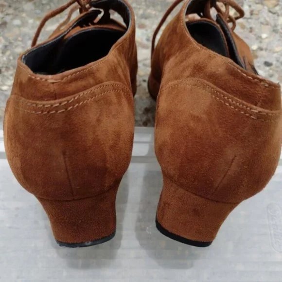 Vintage Ellen Tracy Italy Brown Suede Oxford Heel Shoes 10M NWOT Quiet Luxury - Picture 7 of 8